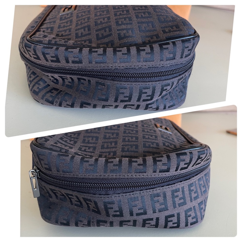 Authentic Fendi vanity case  💼❤️🧳 - Picture 5 of 13